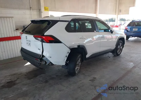 2024 Toyota Rav4 Xle из США, поврежденный, VIN 2T3W1RFV9RC293860